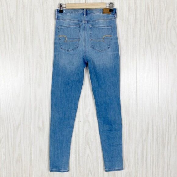 American Eagle | Light Wash Super Hi Rise Jegging Size 6 - Picture 2 of 8